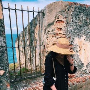 Meet your Posher, Nicole